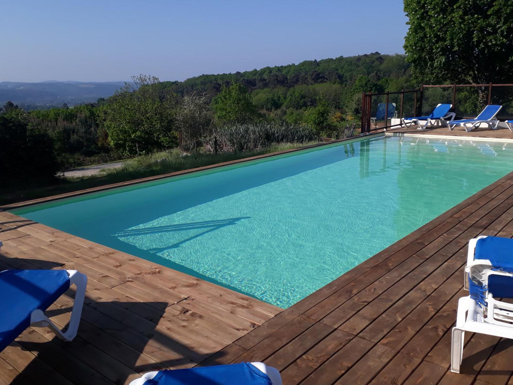 Authentic Nature Retreat: Log And Tipis With Pool And Lascaux View *