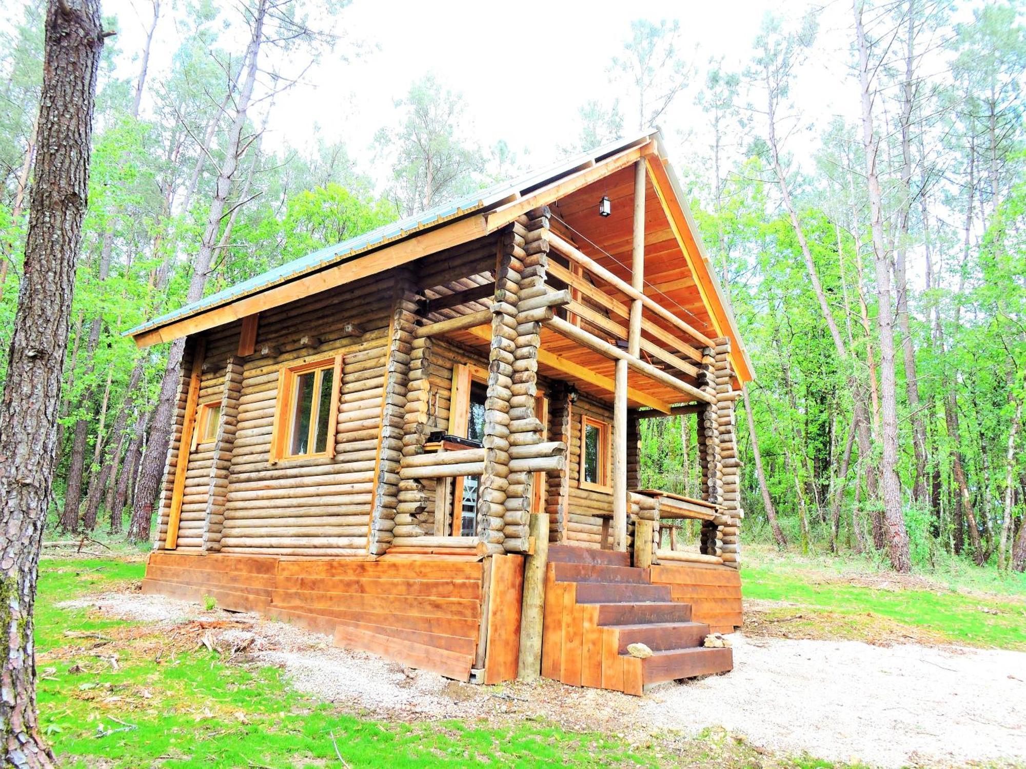 Authentic Nature Retreat: Log And Tipis With Pool And Lascaux View Country house *