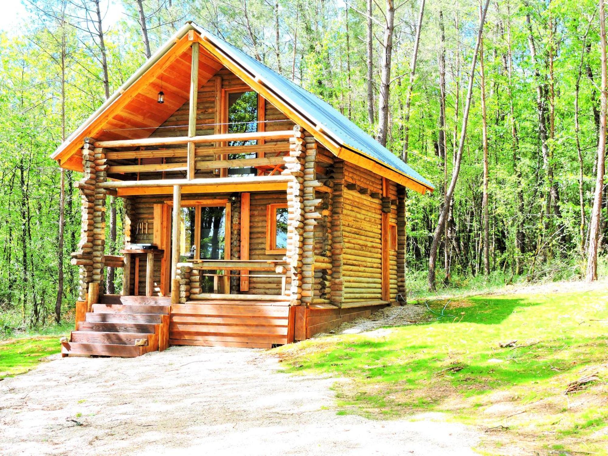 Country house Authentic Nature Retreat: Log And Tipis With Pool And Lascaux View Les Farges (Sarlat-la-Caneda)