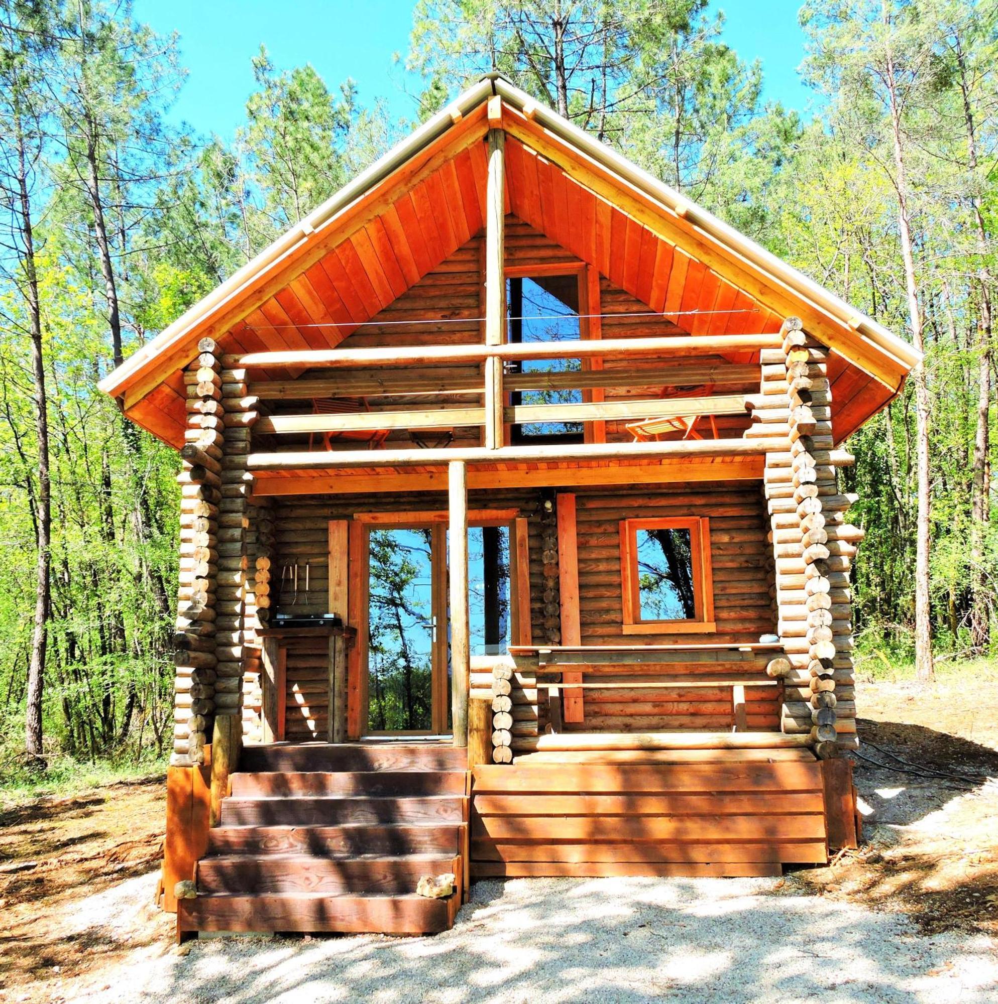 Authentic Nature Retreat: Log And Tipis With Pool And Lascaux View